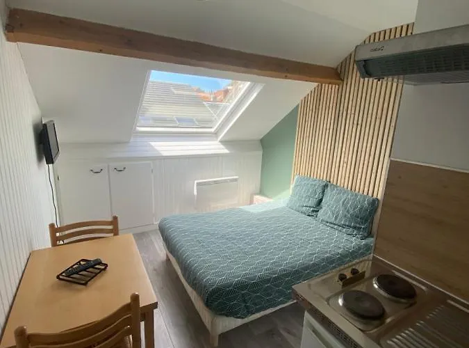Appartement Viree A Dunkerque Entre Et *